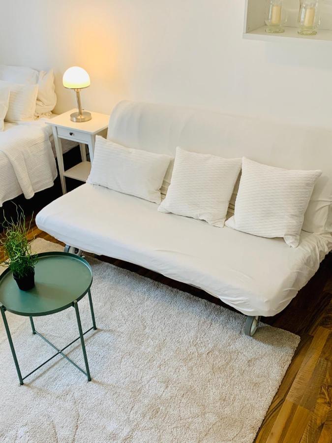 Top Renoviertes Apartement In Bester Lage Von Homburg- 5 Fussminuten Zur Uniklinik Homburg  Zewnętrze zdjęcie